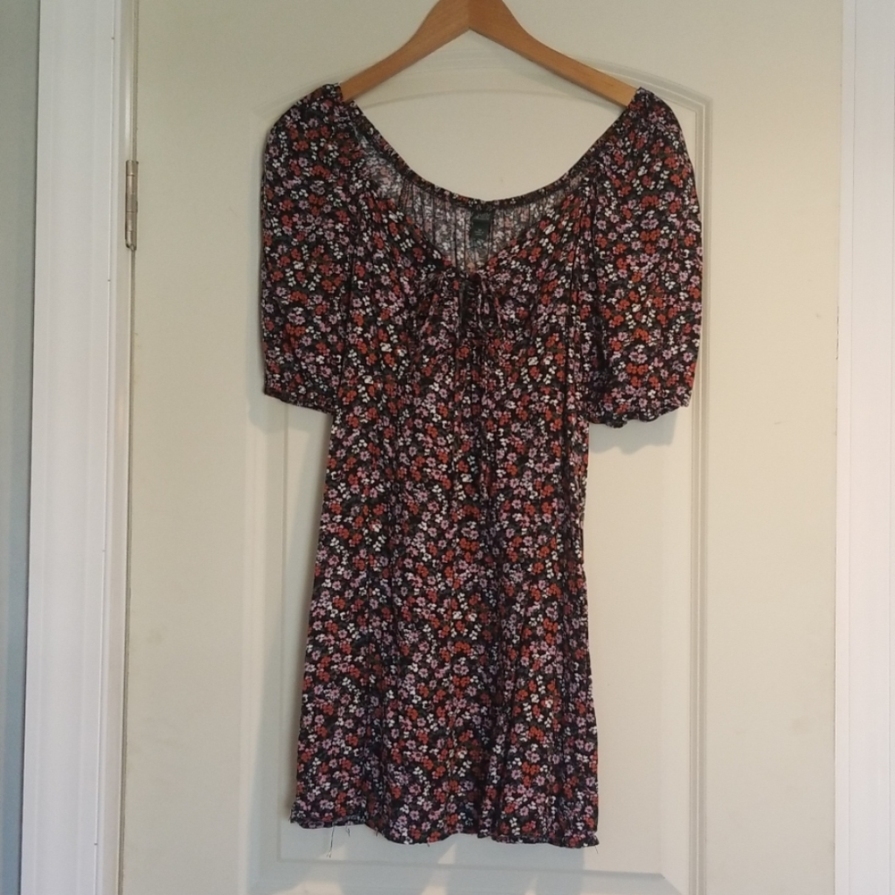 Women's floral dress size XS